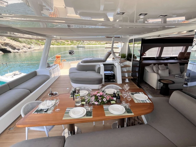 Noleggio Yacht di lusso Lagoon con patente nautica