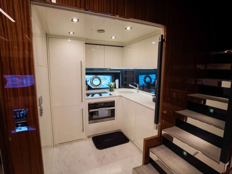 Noleggio Yacht di lusso a Sag Harbor – Riva Not Yet
