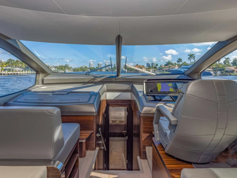 Noleggiare una Sunseeker HIGH ROLLER a Sag Harbor