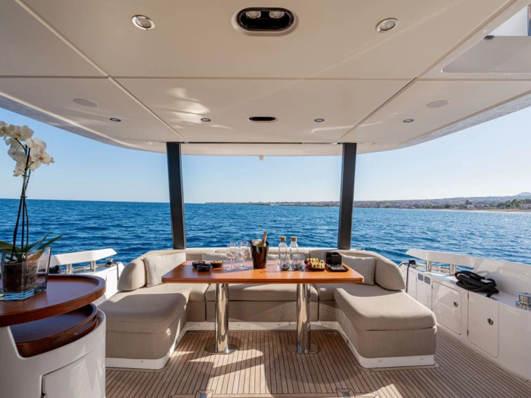 Noleggio Yacht di lusso a Riposto – Azimut SBK