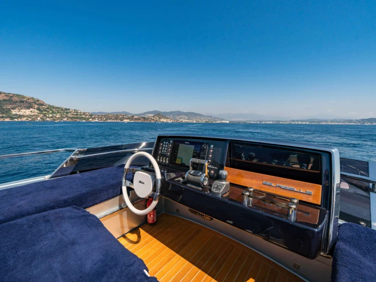 Noleggio barche Riva BLUE SHARK a Castelsardo su Samboat