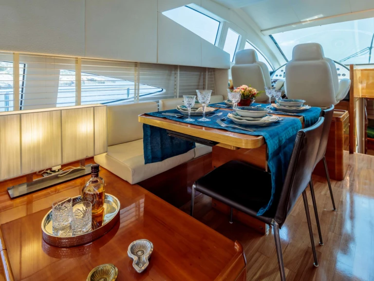 Noleggio barche Atene economico GEORGE V
