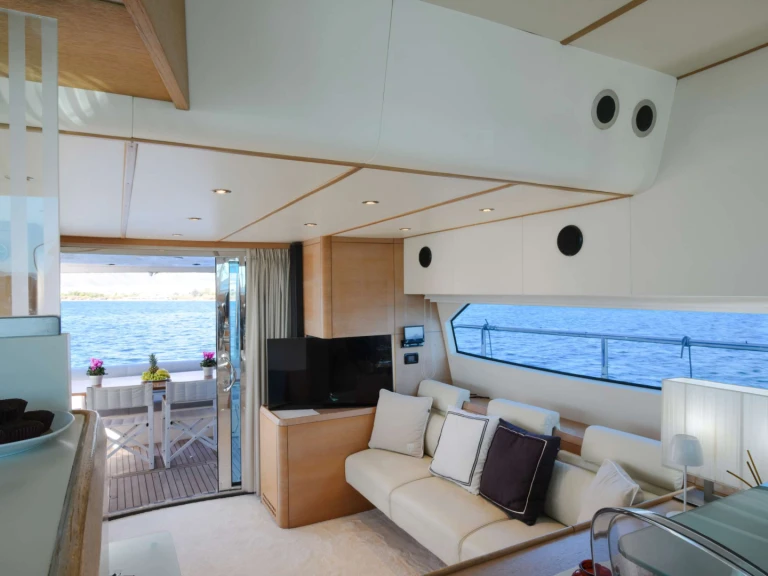 Noleggio Yacht di lusso con o senza skipper Aicon a Atene