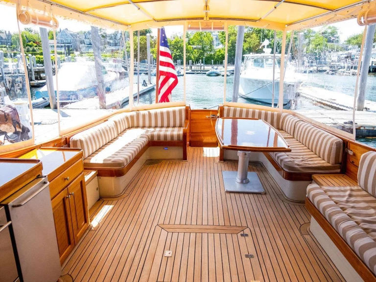 Noleggio a Newport – Vicem GEM 64 su SamBoat