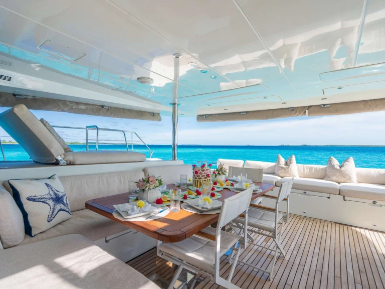 Yacht di lusso a noleggio a Nassau al miglior prezzo