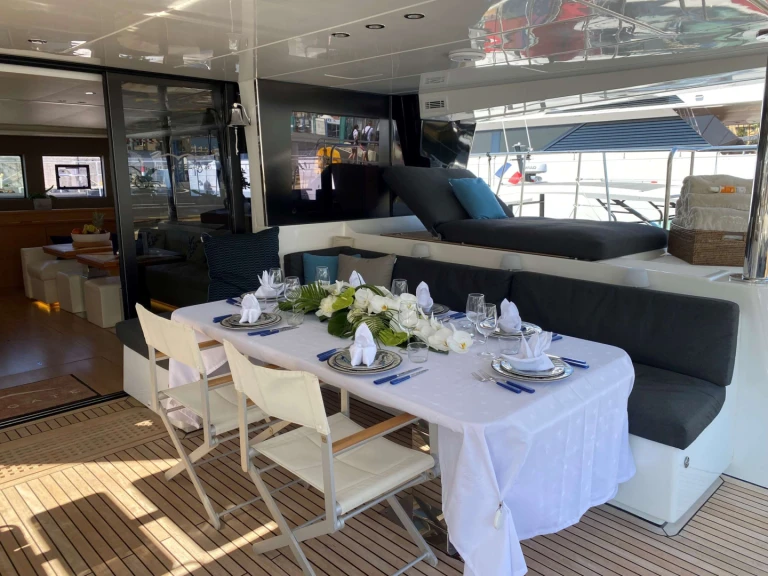 Noleggio Yacht di lusso a Spalato – Lagoon LA FREGATE