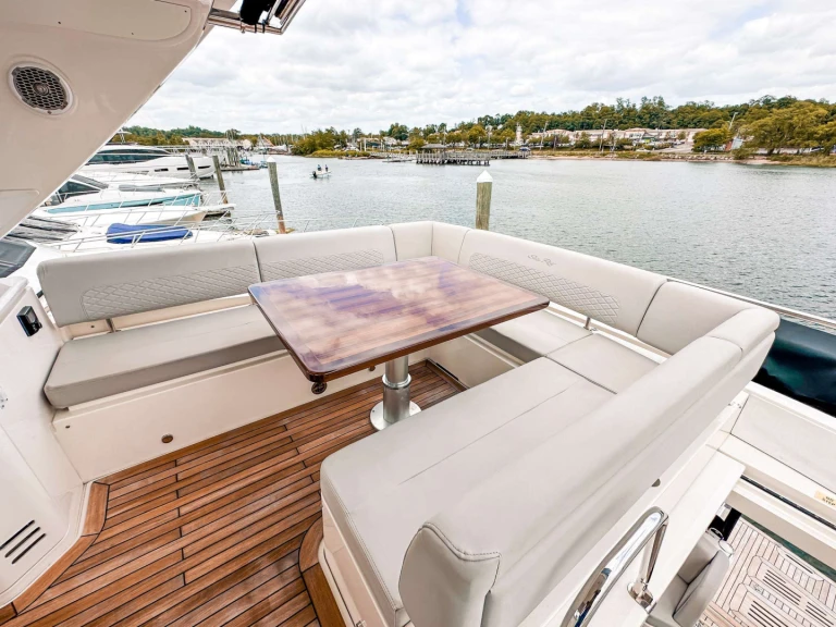 Noleggio Yacht di lusso con o senza skipper Sea Ray a Manhasset
