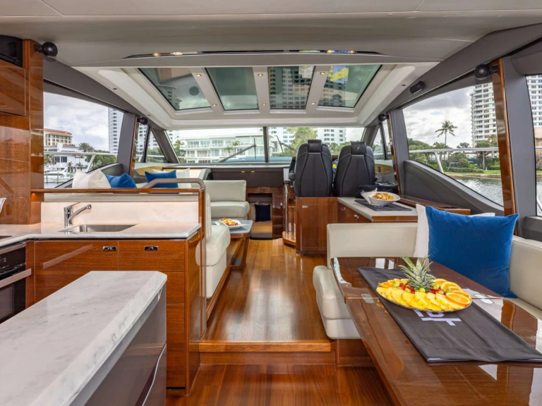 Noleggio Yacht di lusso con o senza skipper Princess Viking a Boca Raton
