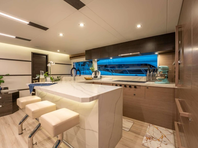 Yacht di lusso a noleggio a Tortola al miglior prezzo