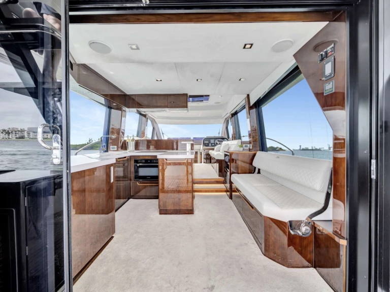 Noleggio barche Miami economico Infinity