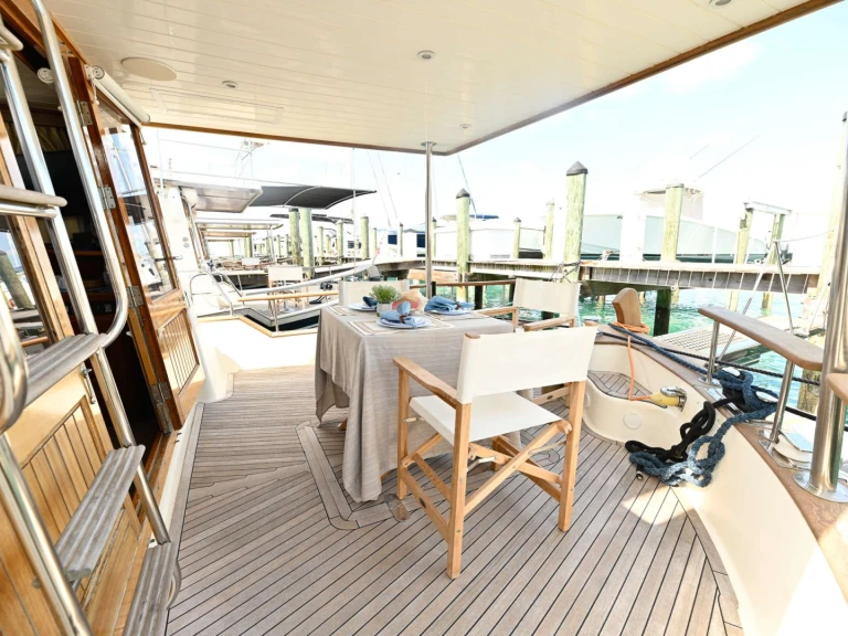 Noleggio barche Menorquin Buccara XV a Bahamas su Samboat