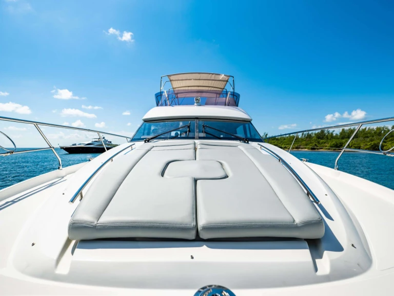 Noleggio barche Prestige Yachts Molto Piaciuto a Miami su Samboat