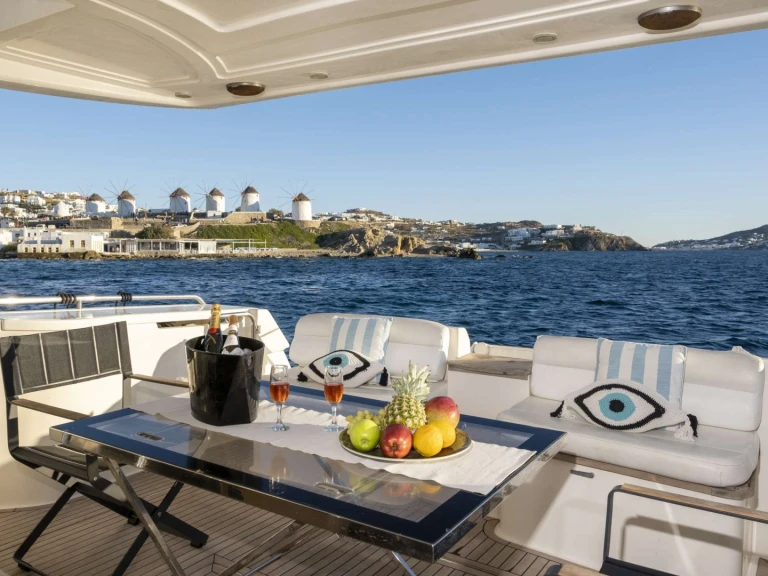 Noleggio Yacht di lusso con o senza skipper Ferretti a Mykonos (Isola)