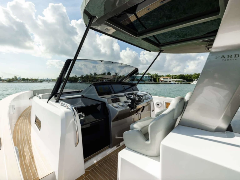 Noleggio barche Town of East Hampton economico 43 Pardo