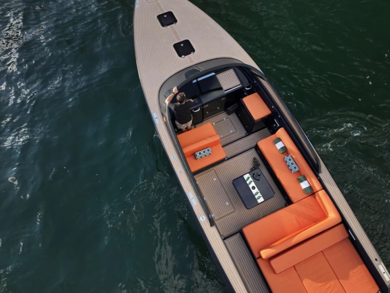 Yacht di lusso a noleggio a Miami al miglior prezzo