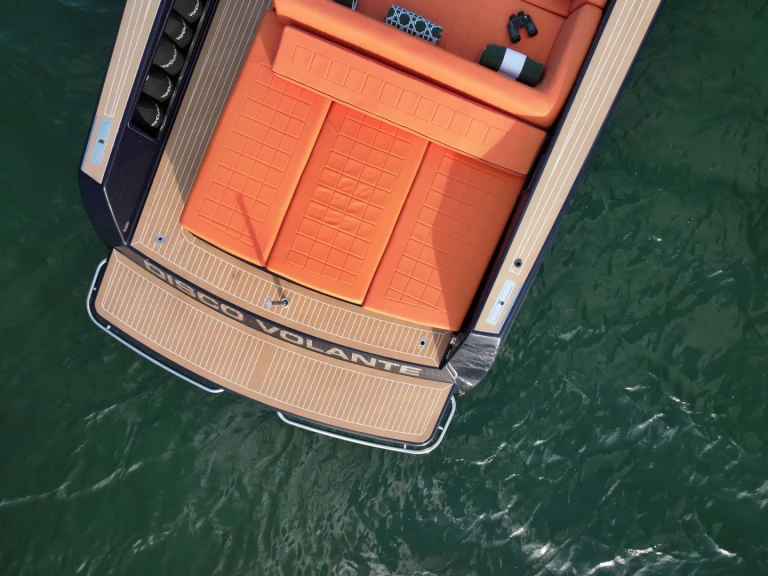 Noleggio a Miami – Van-Dutch Disco Volante su SamBoat