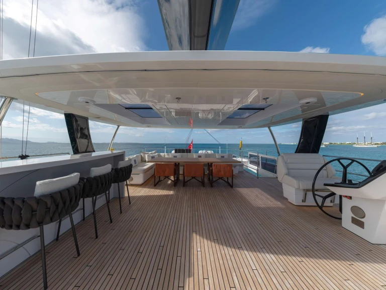 Noleggio Yacht di lusso Sunreef con patente nautica