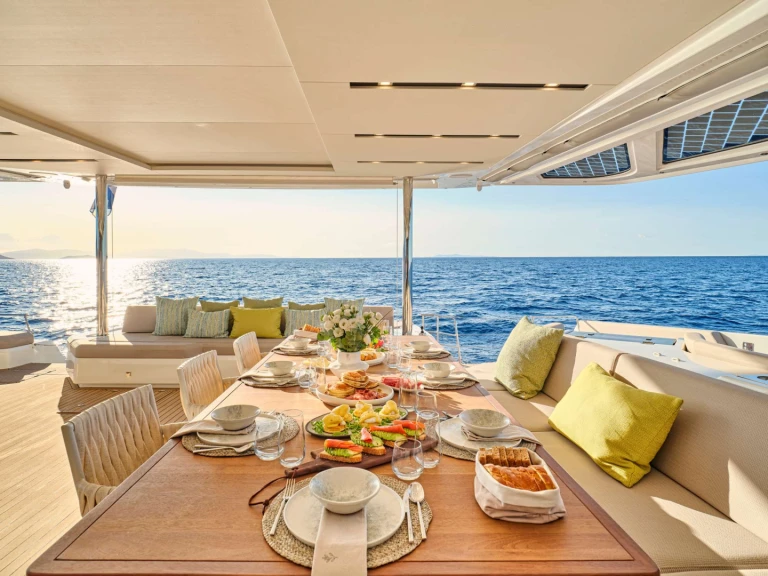 Noleggio Yacht di lusso a Lávrio – Fountaine Pajot AD ASTRA
