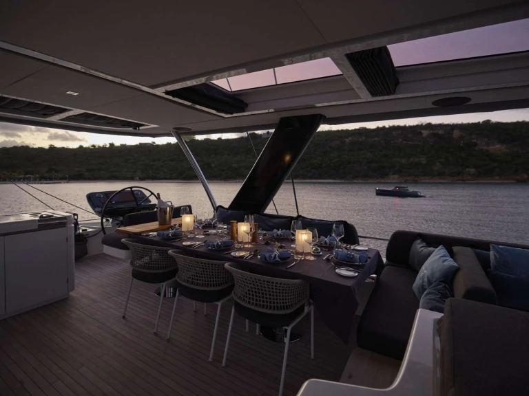 Noleggio Yacht di lusso con o senza skipper Lagoon a Croazia