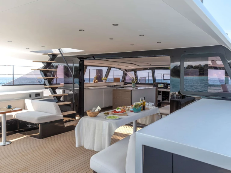 Noleggio Catamarano Gunboat con patente nautica