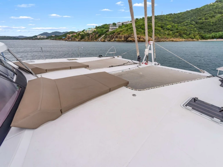 Noleggio barche Fountaine Pajot SOME KIND OF WONDERFUL a Saint Thomas Island su Samboat