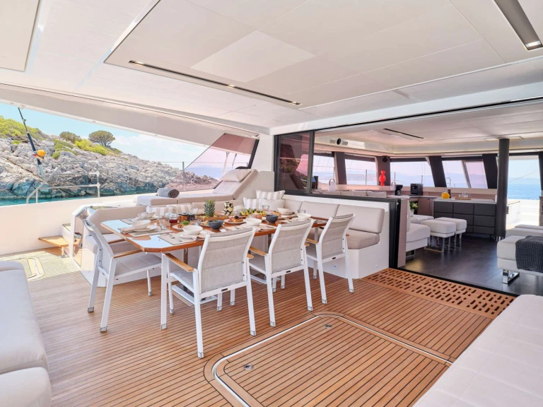 Noleggio Yacht di lusso con o senza skipper Fountaine Pajot a Il Pireo