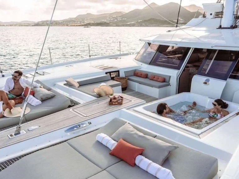 Yacht di lusso a noleggio a Virgin Gorda al miglior prezzo