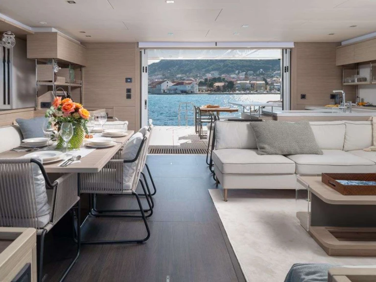 Noleggio Yacht di lusso Lagoon con patente nautica
