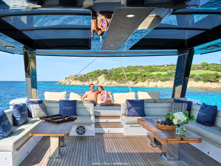 Noleggio a Napoli – Moon Yacht Moon 60 Hull 8 2025 su SamBoat