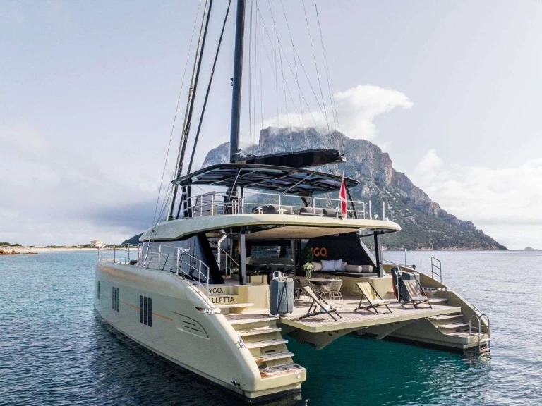 Noleggio Yacht di lusso Sunreef con patente nautica