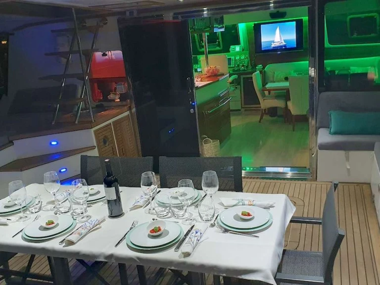 Noleggio barche Sunreef SUNNYACHT a Porto-Vecchio su Samboat