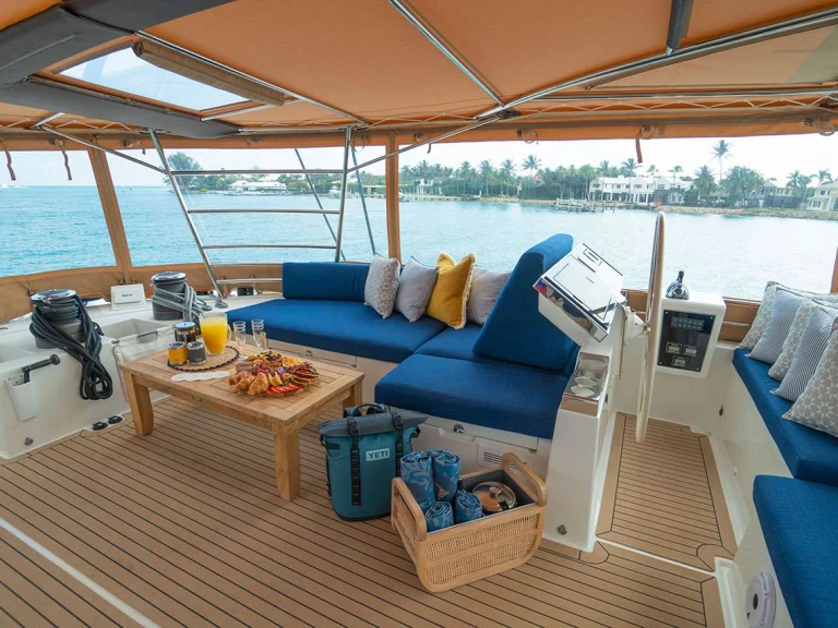 Noleggio Yacht di lusso Lagoon con patente nautica
