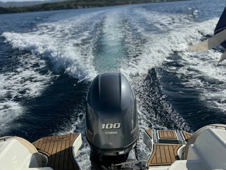 Noleggio barche Bandol economico fanale marine 