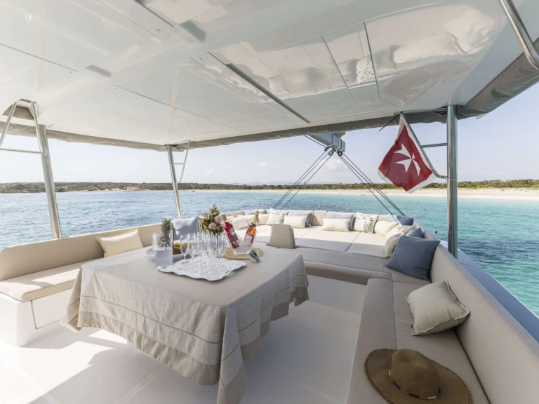 Noleggio Yacht di lusso a Forio – Bali ALISEI