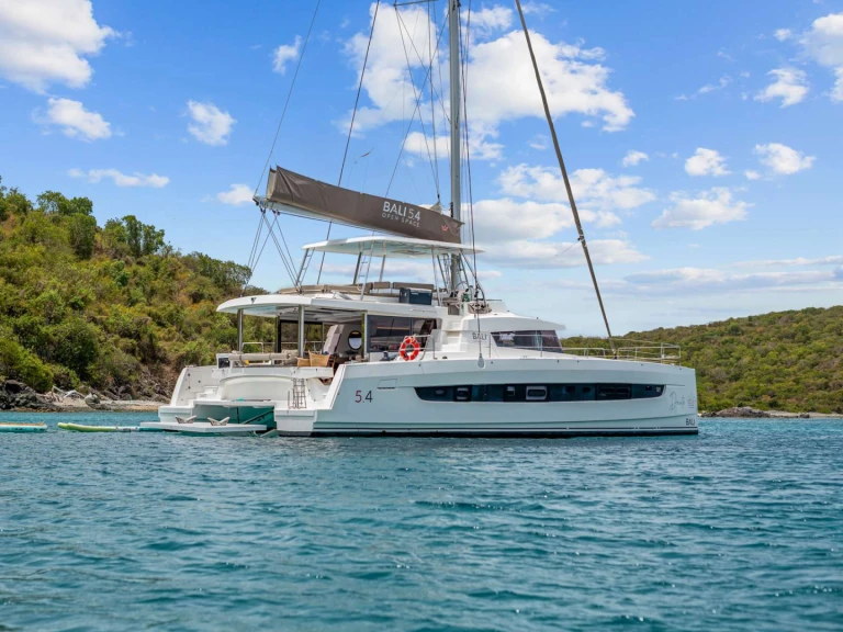 Noleggio Yacht di lusso con o senza skipper Bali a Red Hook