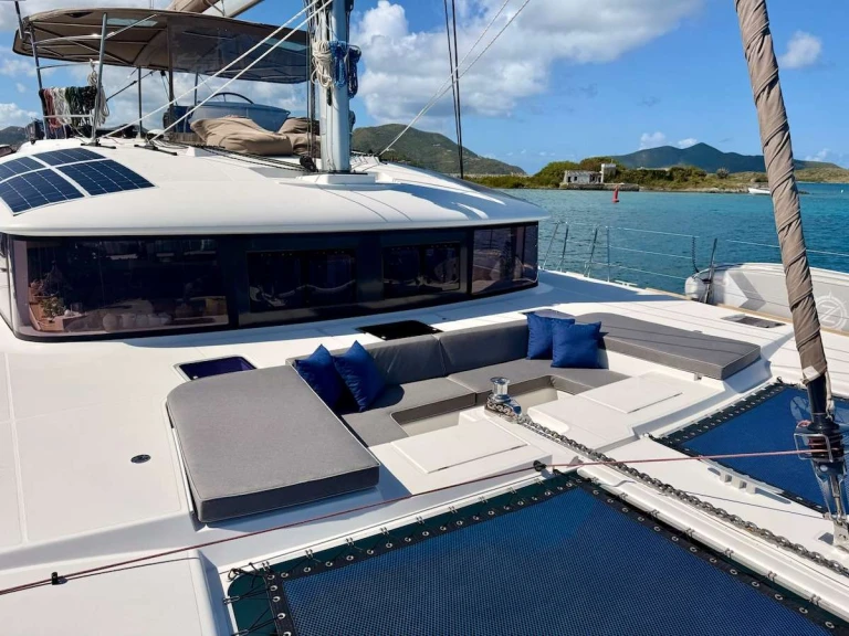 Yacht di lusso a noleggio a Isole Vergini Britanniche al miglior prezzo