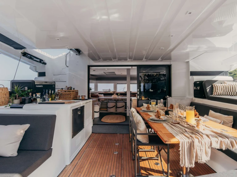 Noleggio Yacht di lusso Lagoon con patente nautica