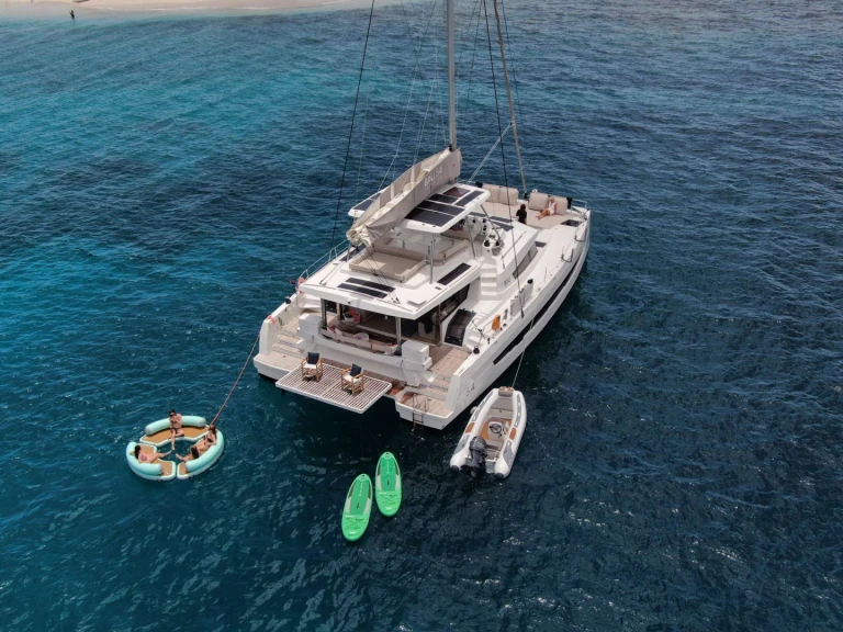 Yacht di lusso a noleggio a Road Town al miglior prezzo