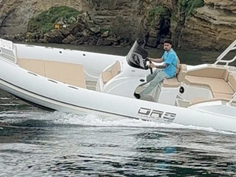 Noleggio Gommone a Napoli – Oromarine Oromarine S-78