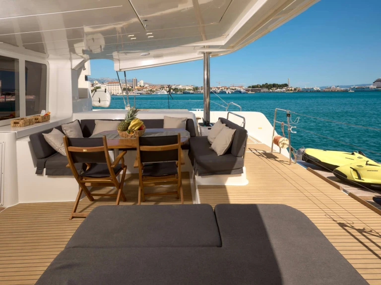 Noleggio Yacht di lusso Lagoon con patente nautica