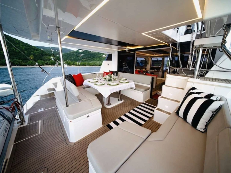 Noleggio Yacht di lusso Leopard con patente nautica