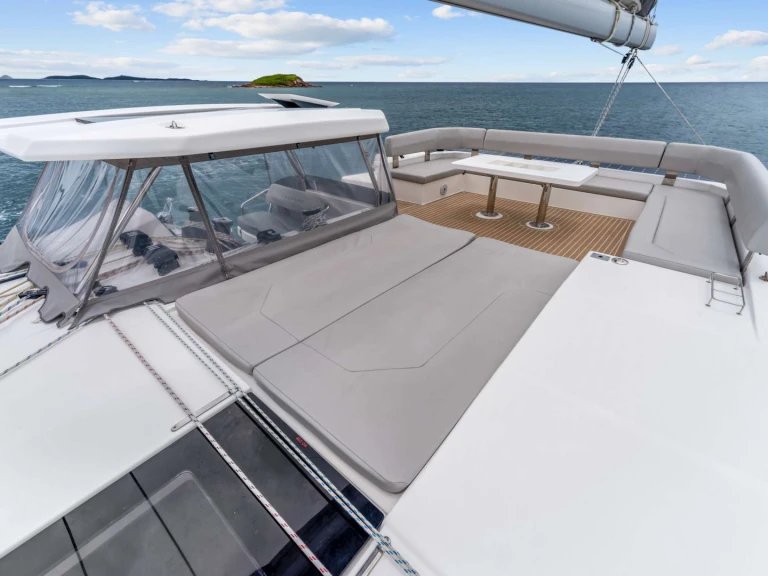 Yacht di lusso a noleggio a Saint Thomas Island al miglior prezzo