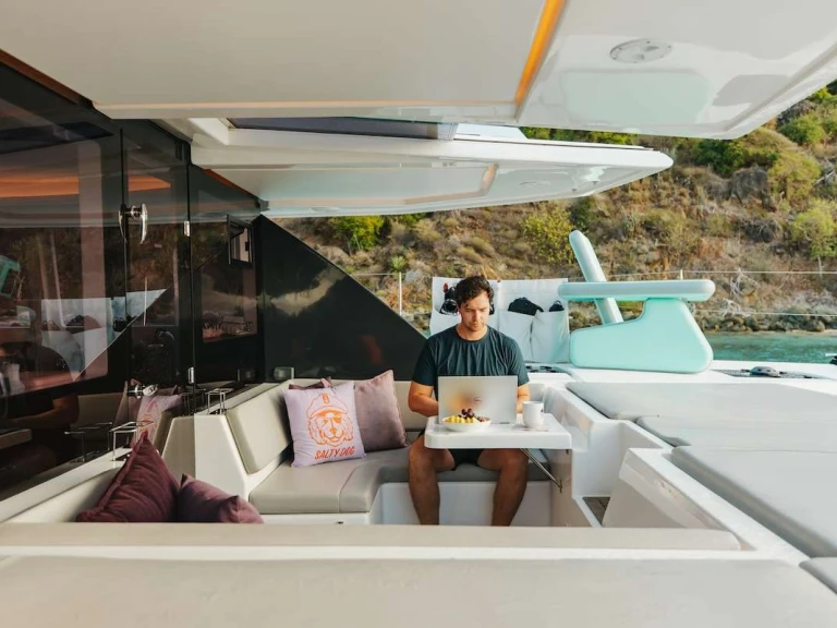 Noleggio Yacht di lusso Leopard con patente nautica