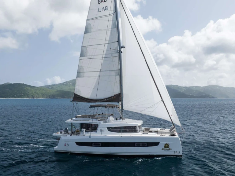 Noleggio Yacht di lusso Bali con patente nautica