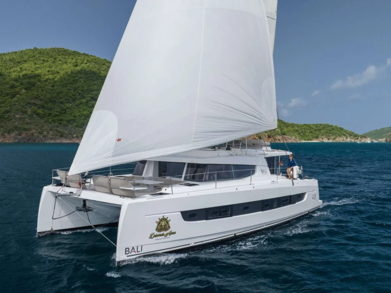 Yacht di lusso a noleggio a Isole Vergini Britanniche al miglior prezzo