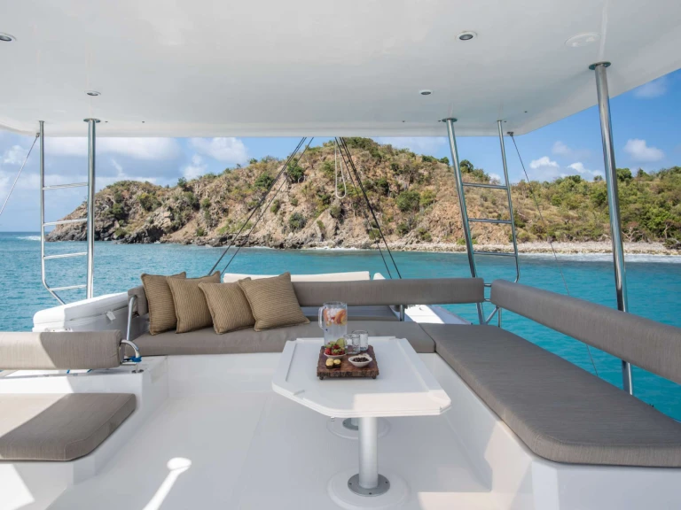 Noleggio Yacht di lusso a Isole Vergini Britanniche – Bali SERENITY 4.8