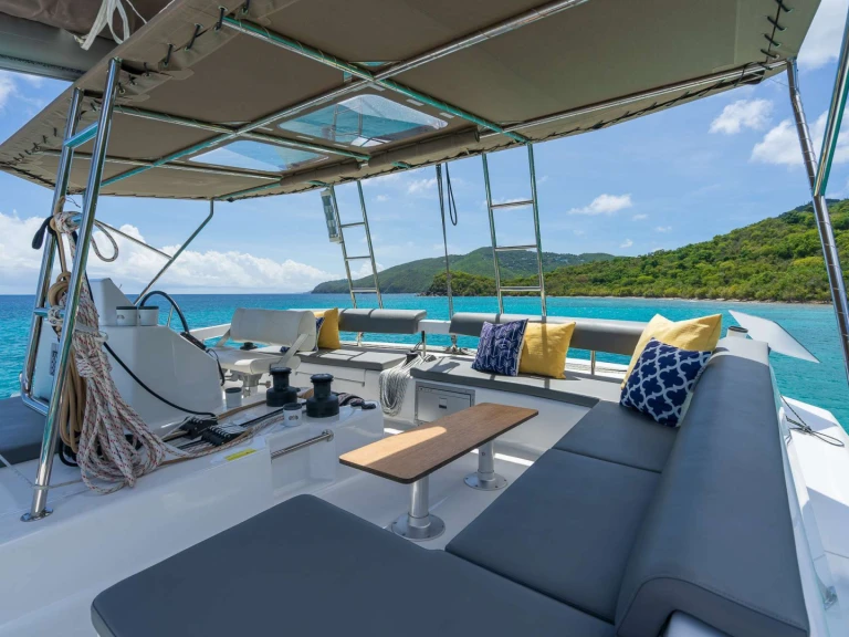 Noleggio Yacht di lusso Dufour con patente nautica