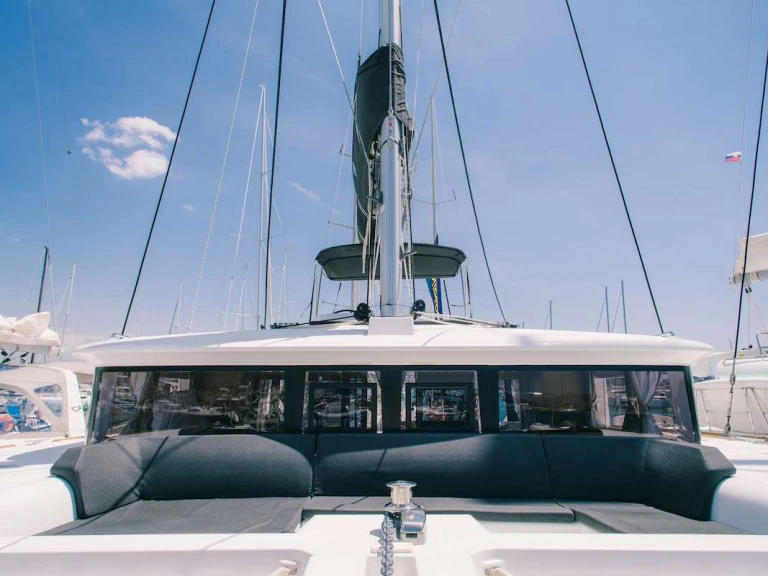 Noleggio Yacht di lusso a Croazia – Lagoon Falco 