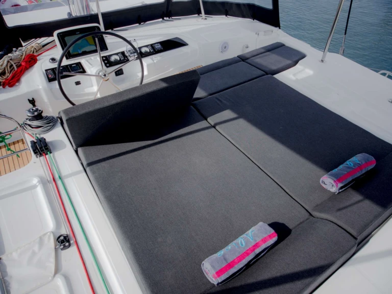 Noleggio Yacht di lusso Lagoon con patente nautica