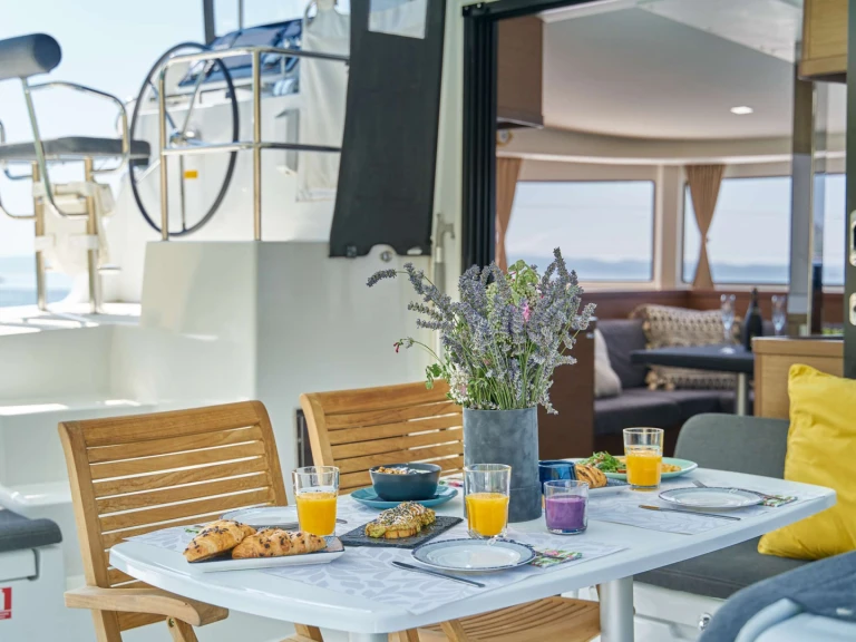 Noleggio Yacht di lusso Lagoon con patente nautica